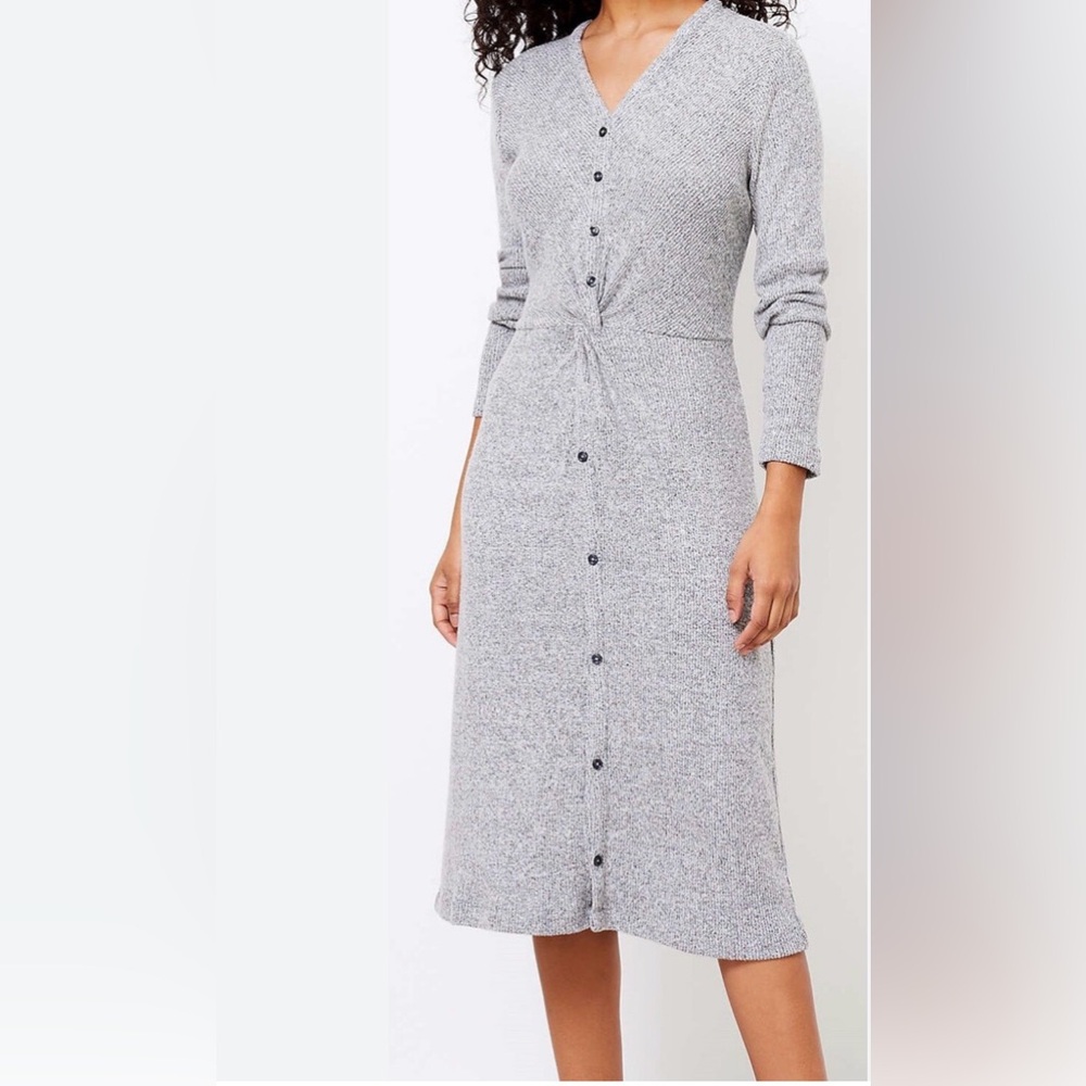 LOFT Black and White Knit marbled midi dress medium